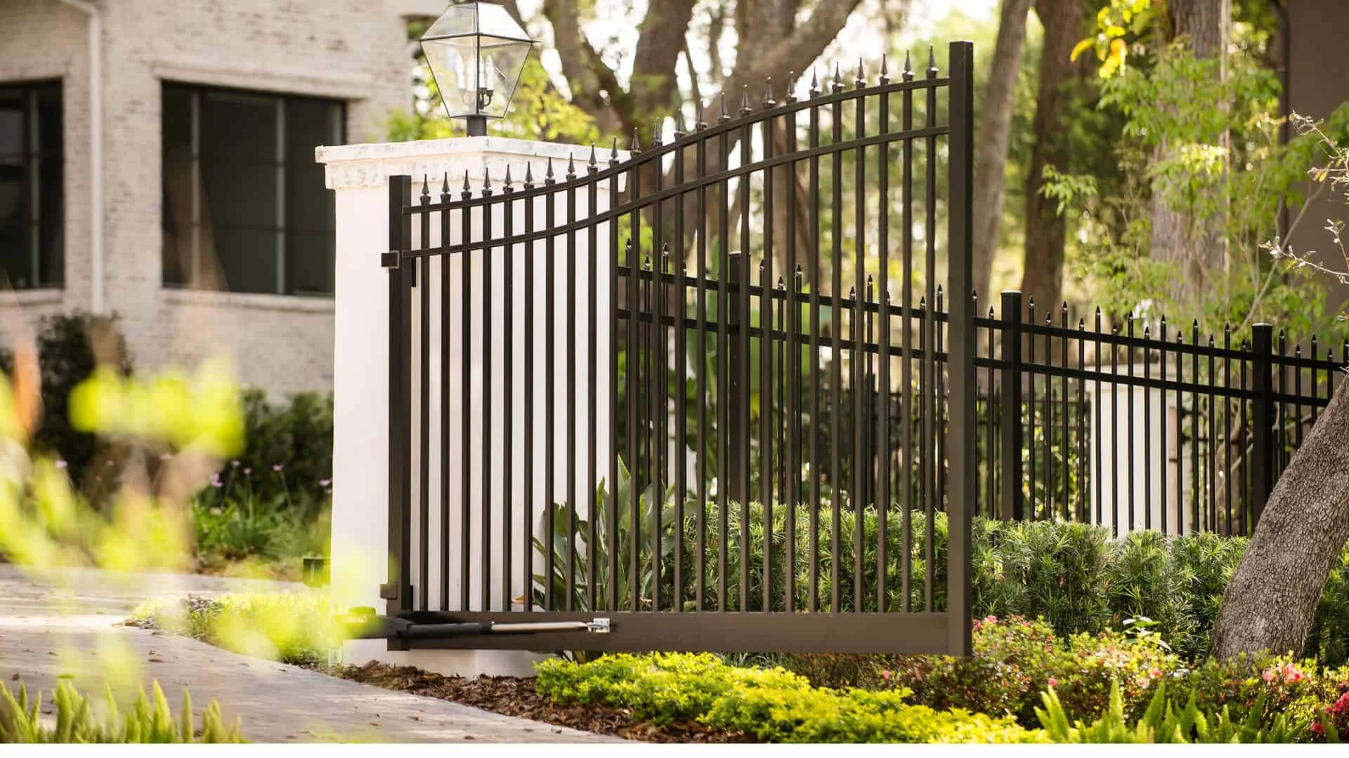 large gate installation near me 