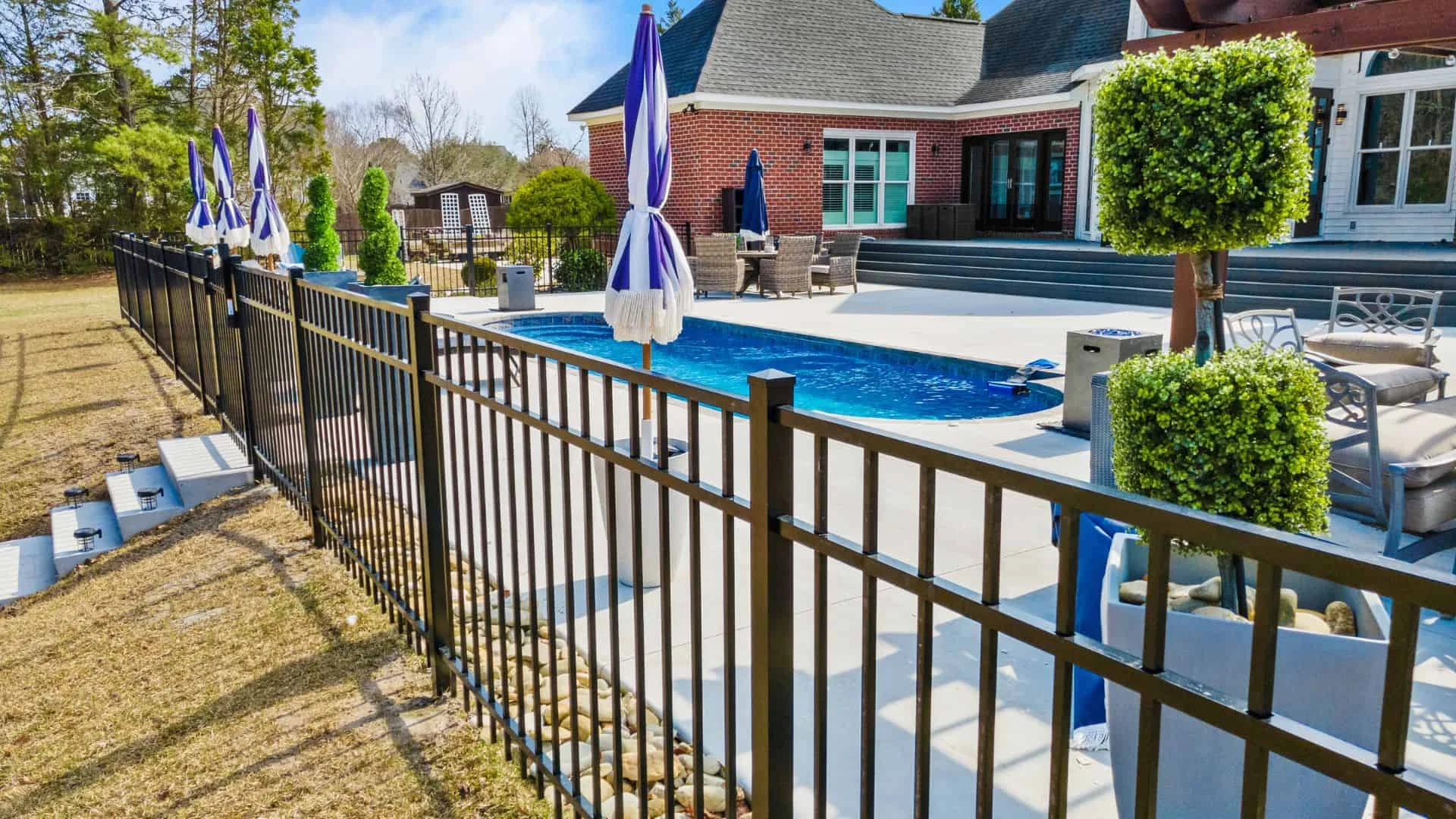 Quality Fence Building Companies Near Me