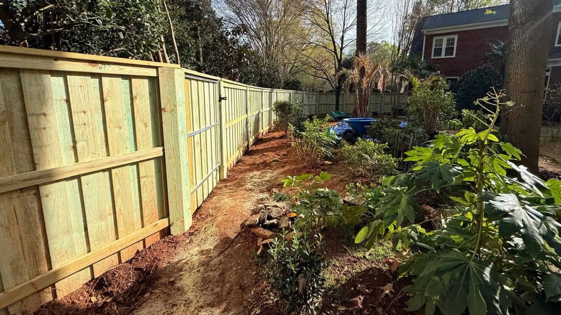 Owasso fence installation for shade 